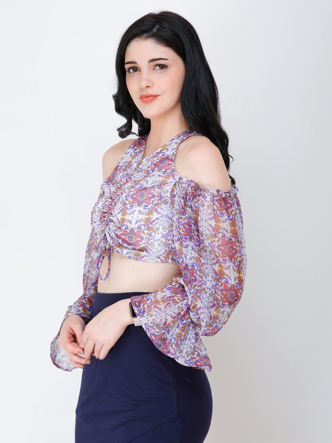 SCORPIUS printed floral styled front crop top