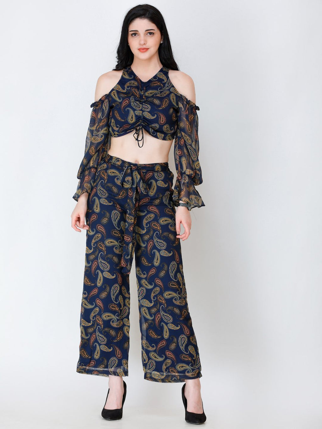 SCORPIUS printed floral styled front crop top