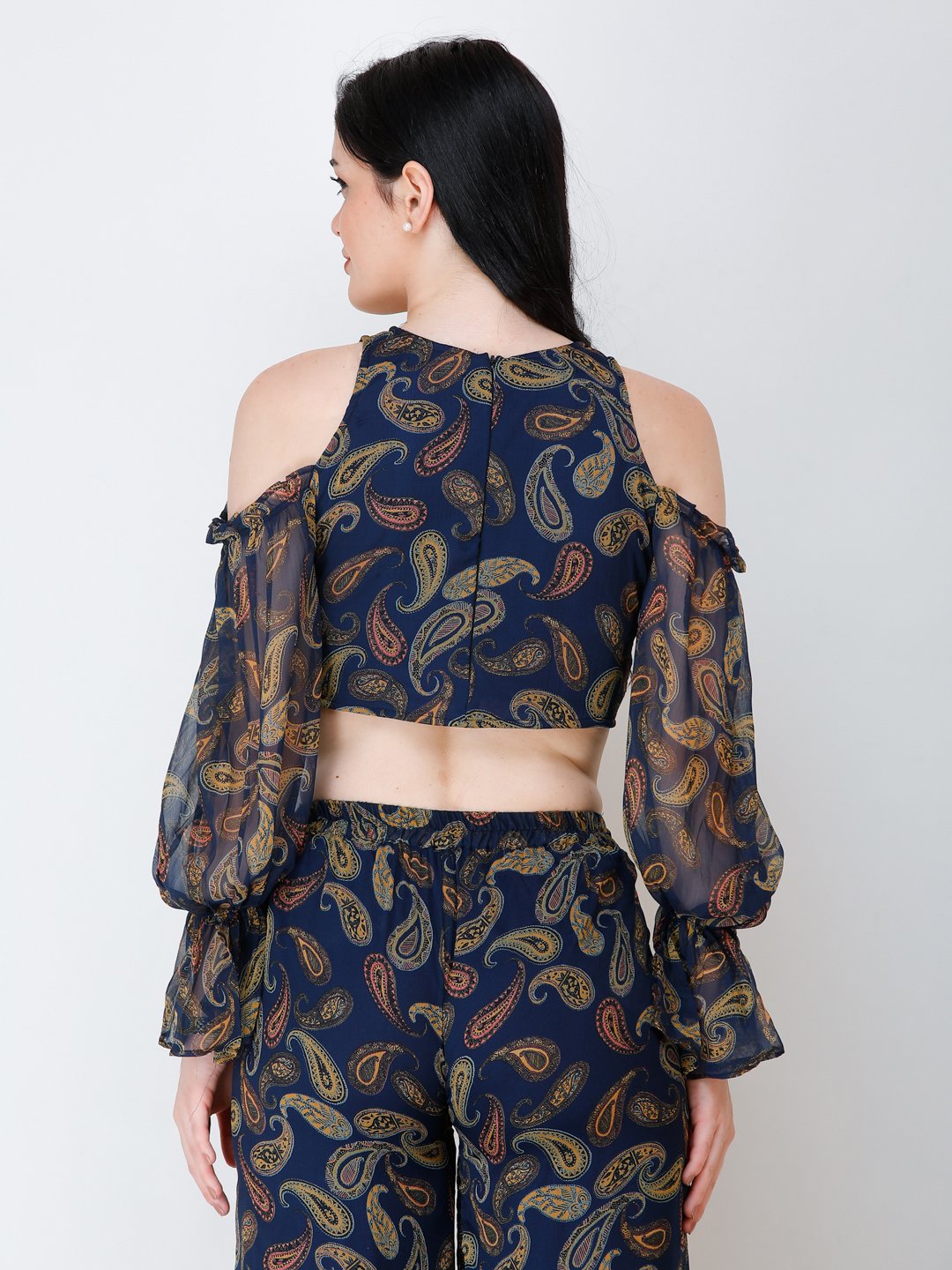 SCORPIUS printed floral styled front crop top