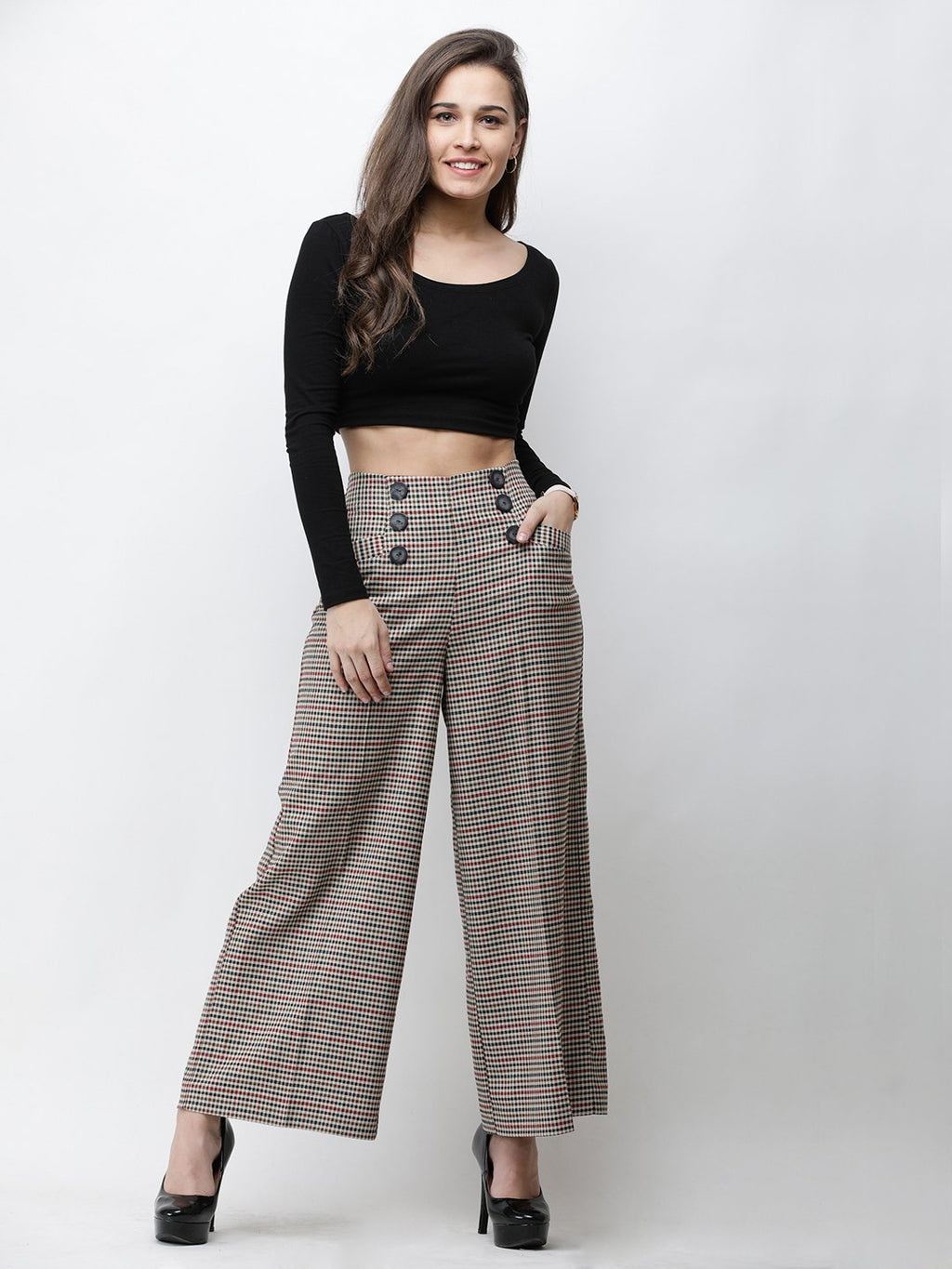 Black solid crop top