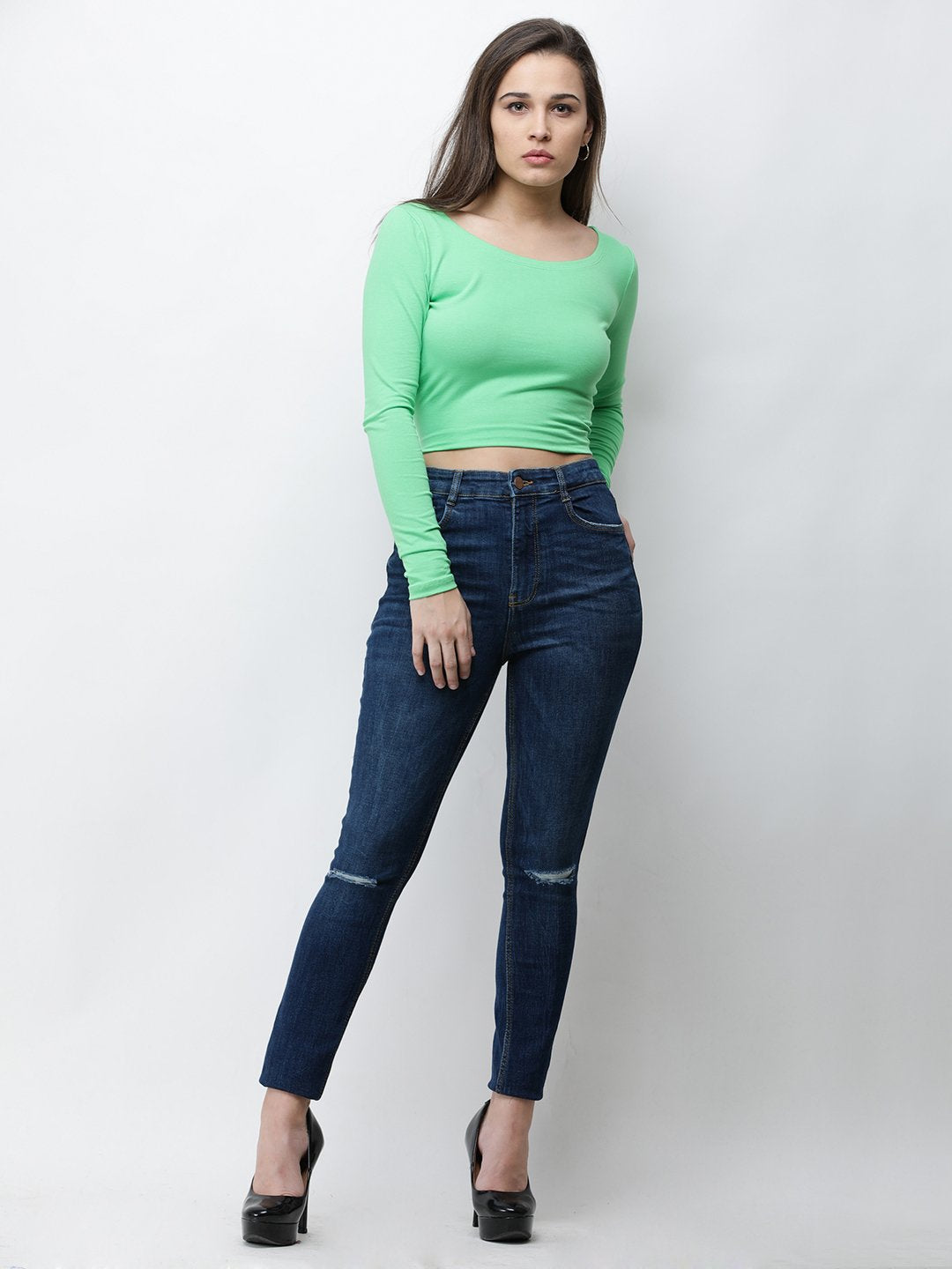 Green solid crop top