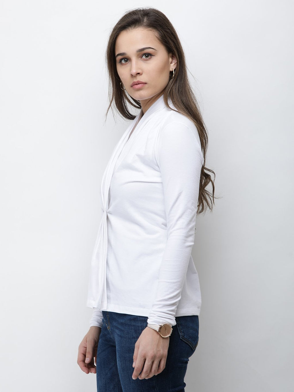 White solid Top